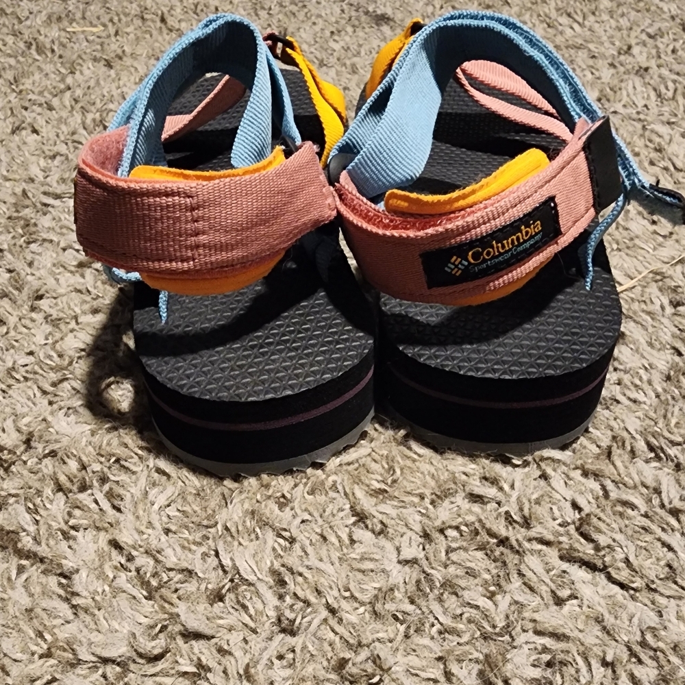 Columbia Womens Sandals - Picture 2 of 3